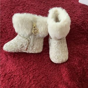 Michael Kors Baby Leyden boots